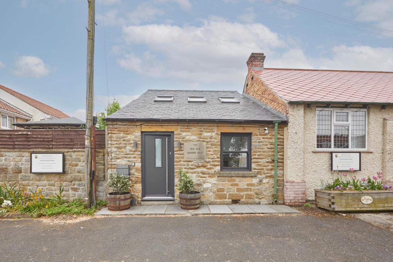 Host & Stay - The Old Jail Barber'S Shop Seamer Exteriér fotografie